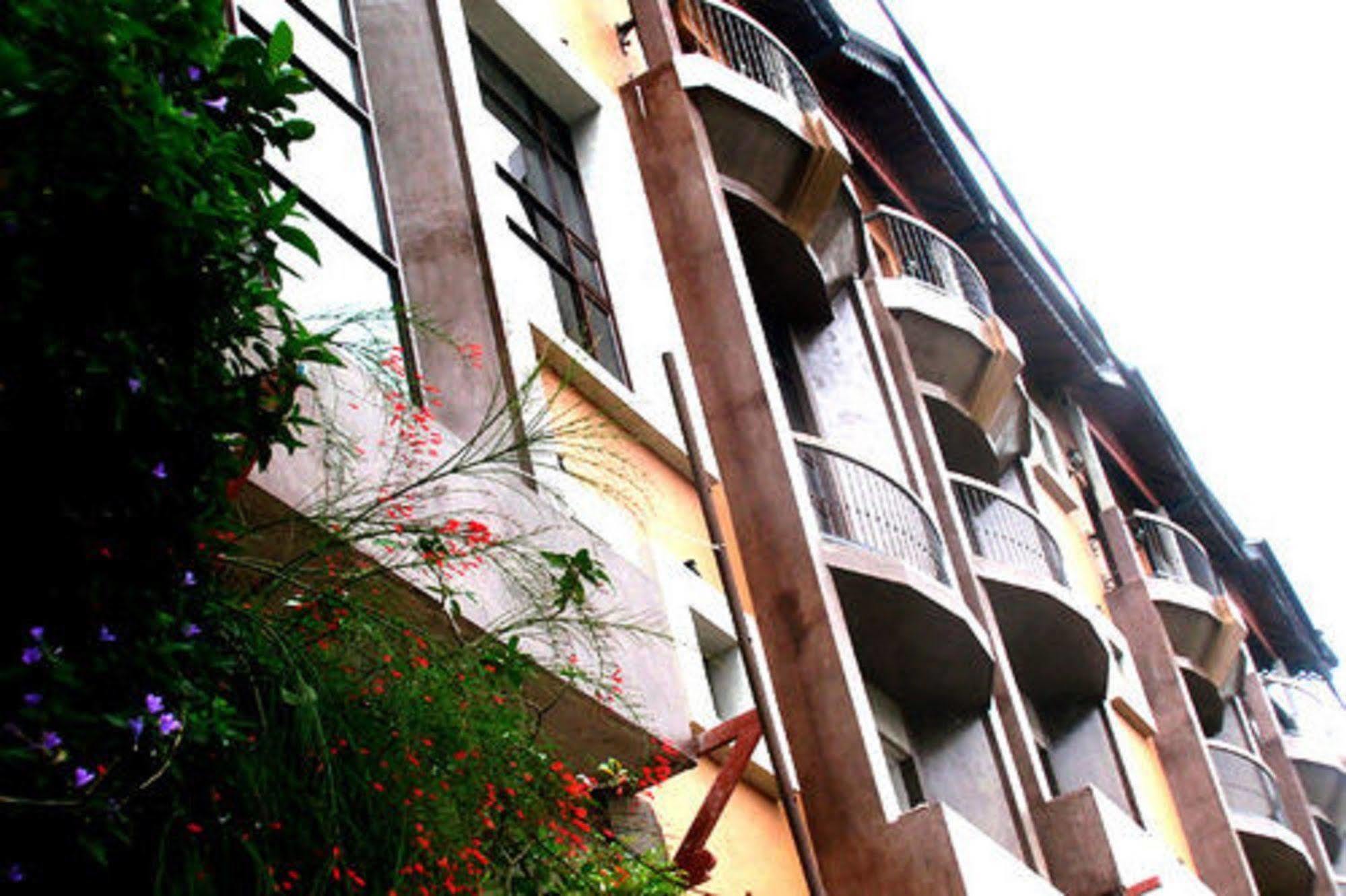 Piumara Residence Kandy Exterior foto