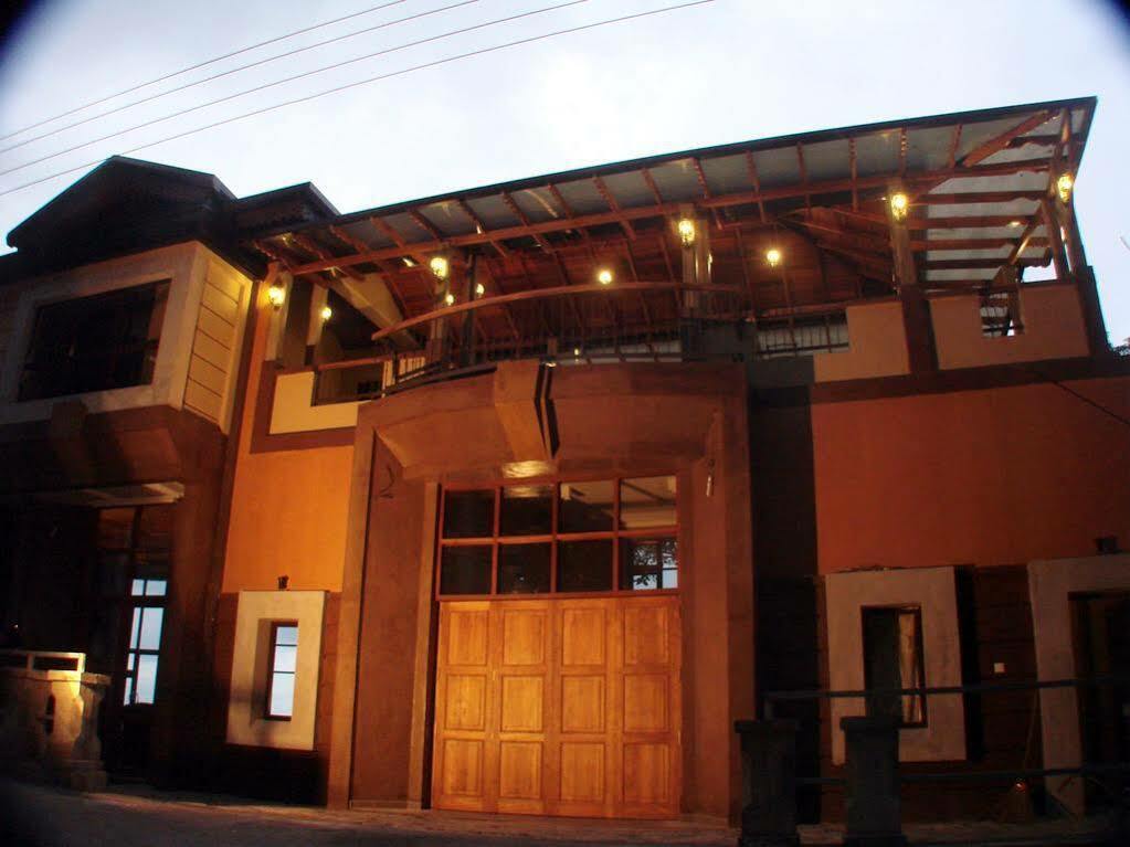 Piumara Residence Kandy Exterior foto